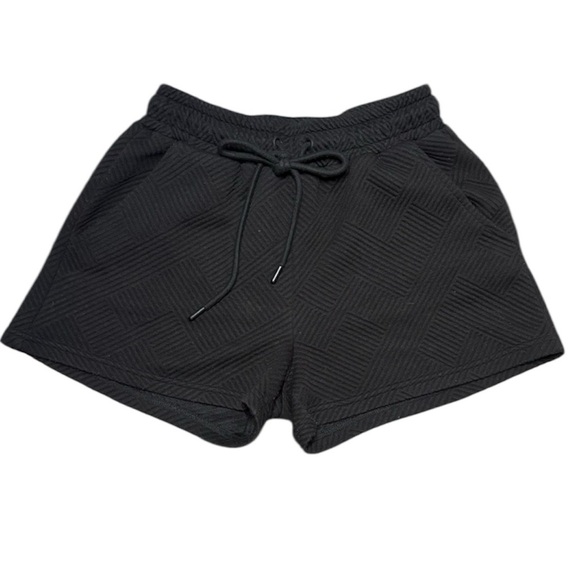See and Be Seen Black Athletic Shorts Women - Picture 1 of 9